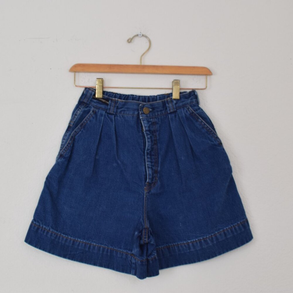 Vintage 1980s Blue‎ High-Waisted Cotton Shorts by Liz Claiborne | 22-24 waist - Picture 2 of 13